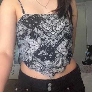 the coolest black and white paisley handkerchief/scarf style cami top!